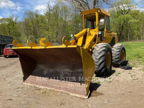 John Deere JD644-B, Wheel Loader, 9469 hours, S/N: 218016T, 1974 - Image 1