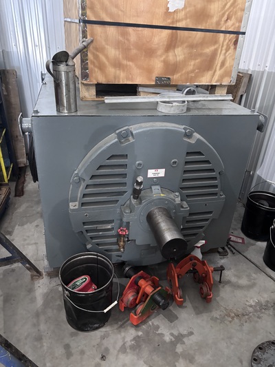 2000 HP RPM 1785 General Electric, Frame 8411S, Electric Motor 3 phase, 6600 Volts, good condition - Image 7