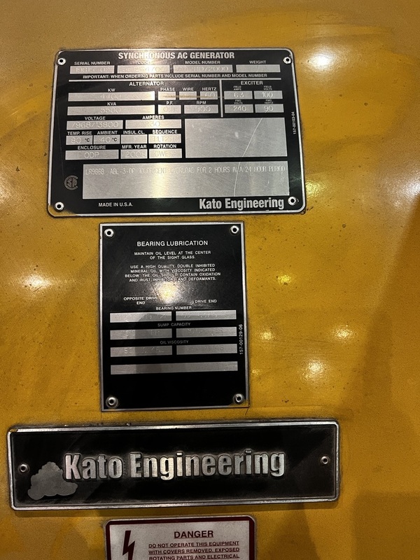 4400 KW Caterpillar #C280-3616, diesel generator set, 5500 kVA, 7968/13800 Volts, 60,731 hours - Image 3