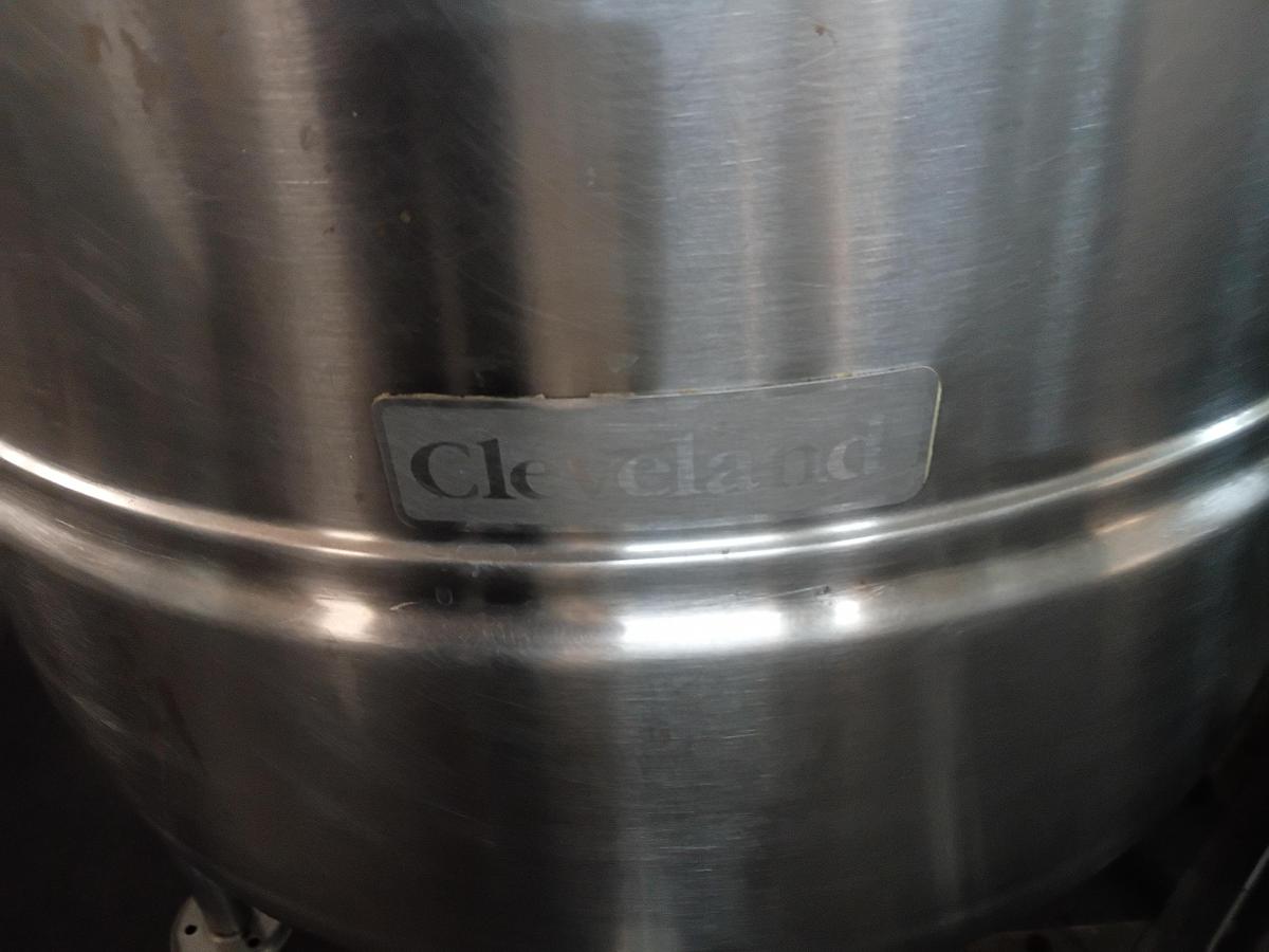 60 gallon Cleveland Range #KDL-60T, tilting direct steam kettle, 2" TDO, 50 PSI @ 298°F, Stainless Steel E-Z - Image 3
