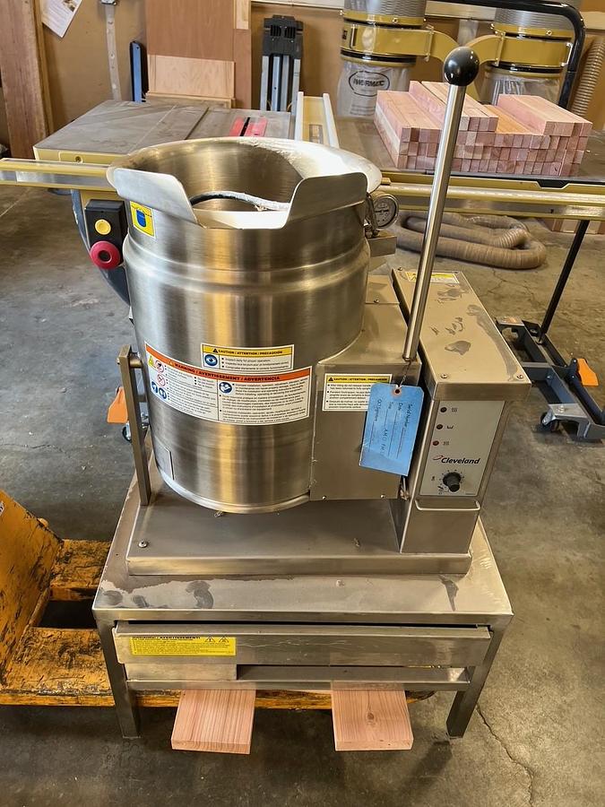 6 gallon Cleveland Range #KGT-6-T, tilting Nat. Gas steam kettle on Stainless Steel drain drawer stand - Image 1