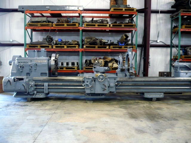 40" x 204" Monarch #32NN, 2-1/4" spindle bore, 32" chuck, 40 HP, 10-505 RPM, #5MT, rapid traverse, 1957 - Image 2