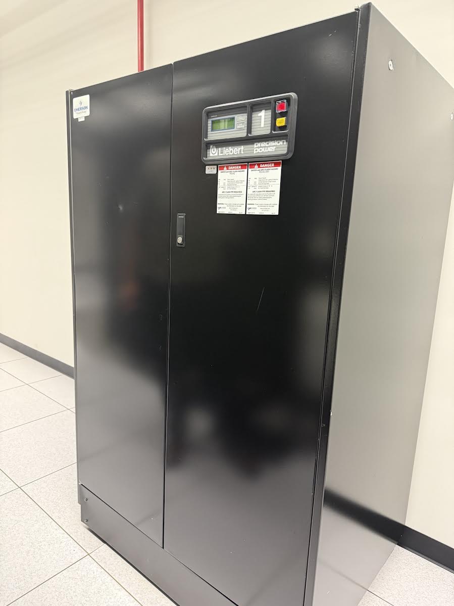 150 KVA Liebert #PPA150C, PDU, 480 x 208Y/120 Volts, 3 Phase - Image 1