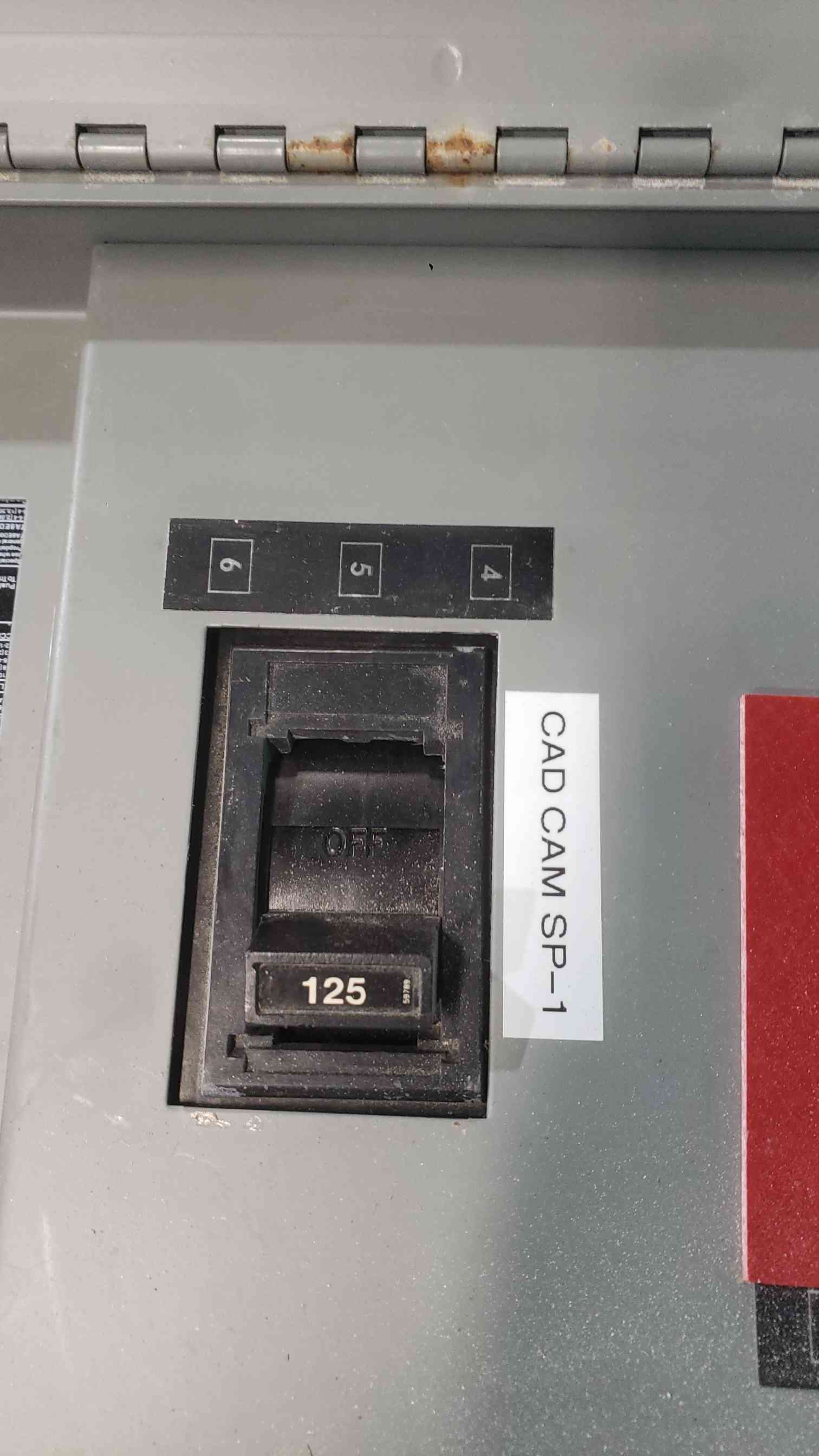 600 Amp, Siemens, Industrial Panelboard, 120/220 Volts, 3 Phase, Main w/ 125A & 100A Breakers - Image 10