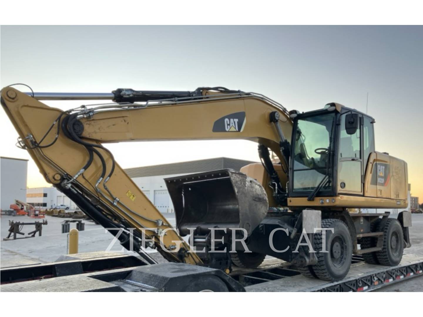 Caterpillar M320F, Wheel Excavator, 7546 hours, S/N: F2W00179, 2015 - Image 1