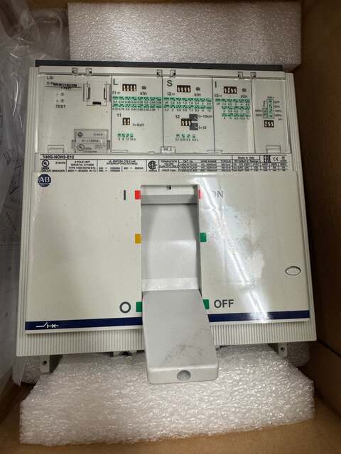 Allen-Bradley Molded Case Circuit Breaker 140G-N0H3-E12 600V - Image 1