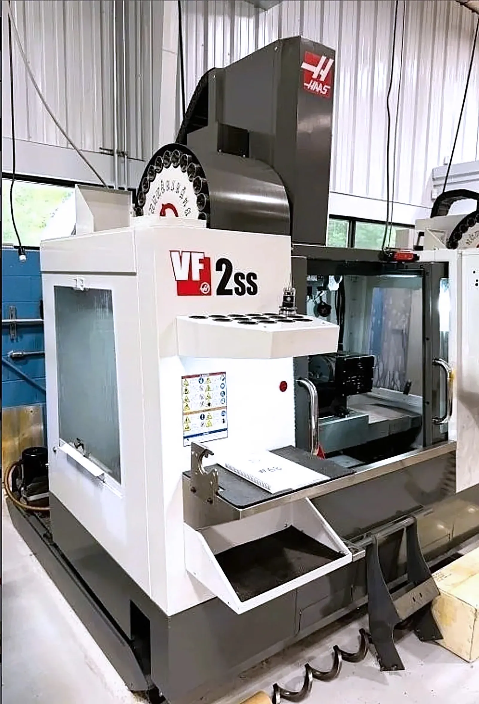 Haas #VF-2SS, CNC vertical machining center, 5-Axis w/TR-160 trunnion, 24 automatic tool changer, 30" X, 16" - Image 2