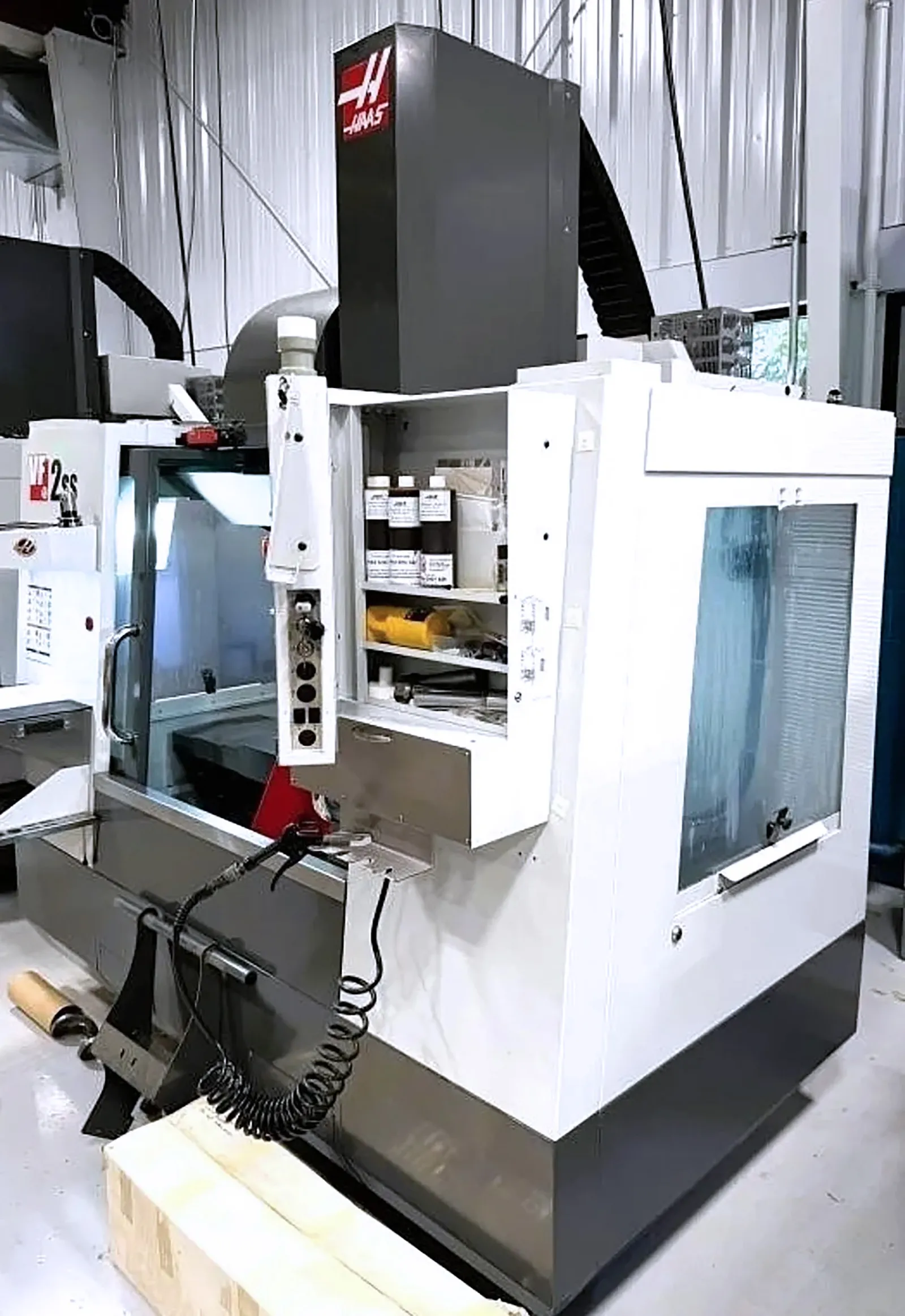 Haas #VF-2SS, CNC vertical machining center, 5-Axis w/TR-160 trunnion, 24 automatic tool changer, 30" X, 16" - Image 3