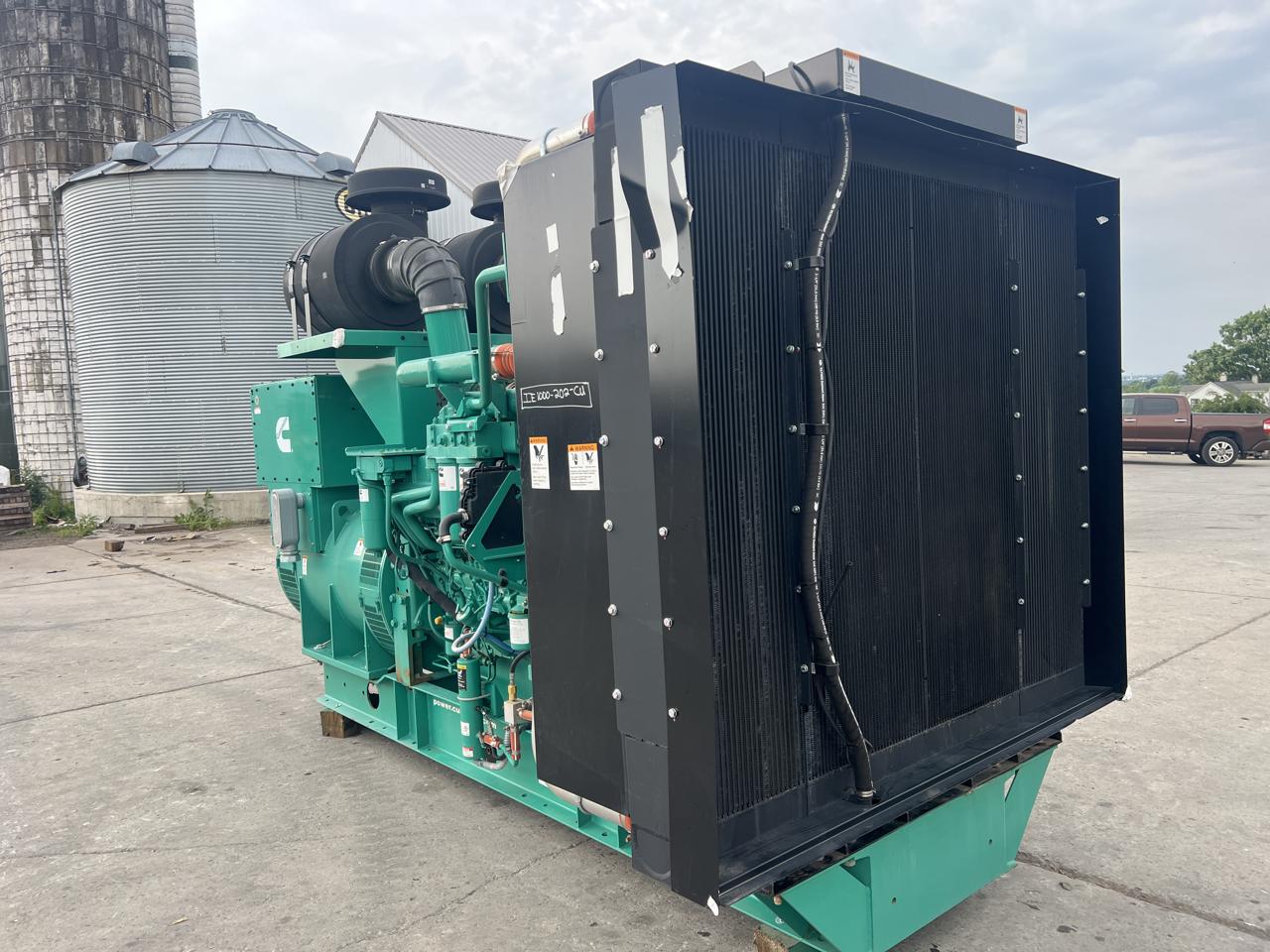 1000 KW Cummins/Onan #DQFAH-2140003, Diesel Generator Set, 277/480 Volts, 1800 RPM, circuit breaker, 3PH, 6 - Image 2
