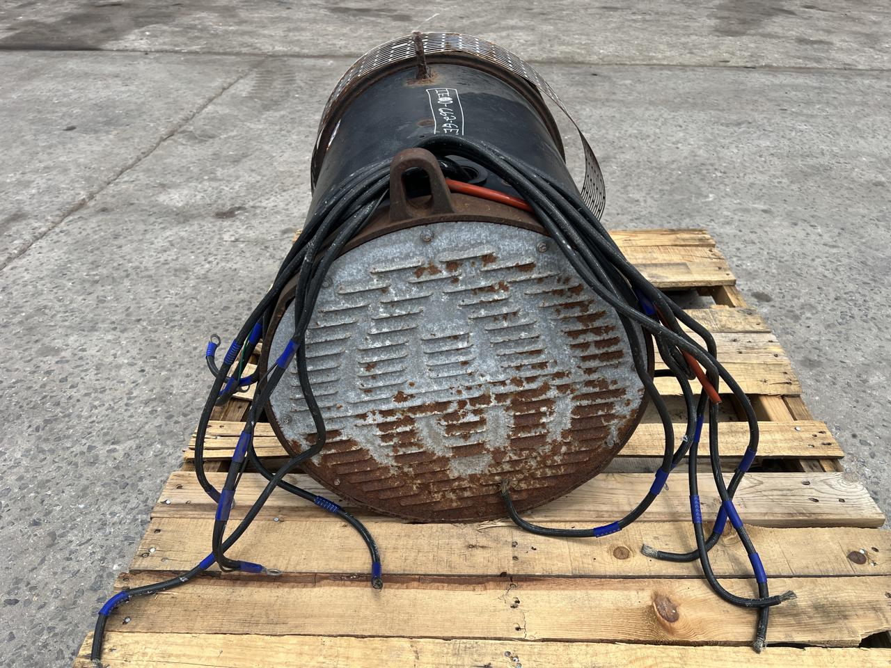 100 KW, 1800 RPM, Meccalte #0001769399, Generator End, 12-wire, 3PH, 8500 hours, 2014 - Image 8