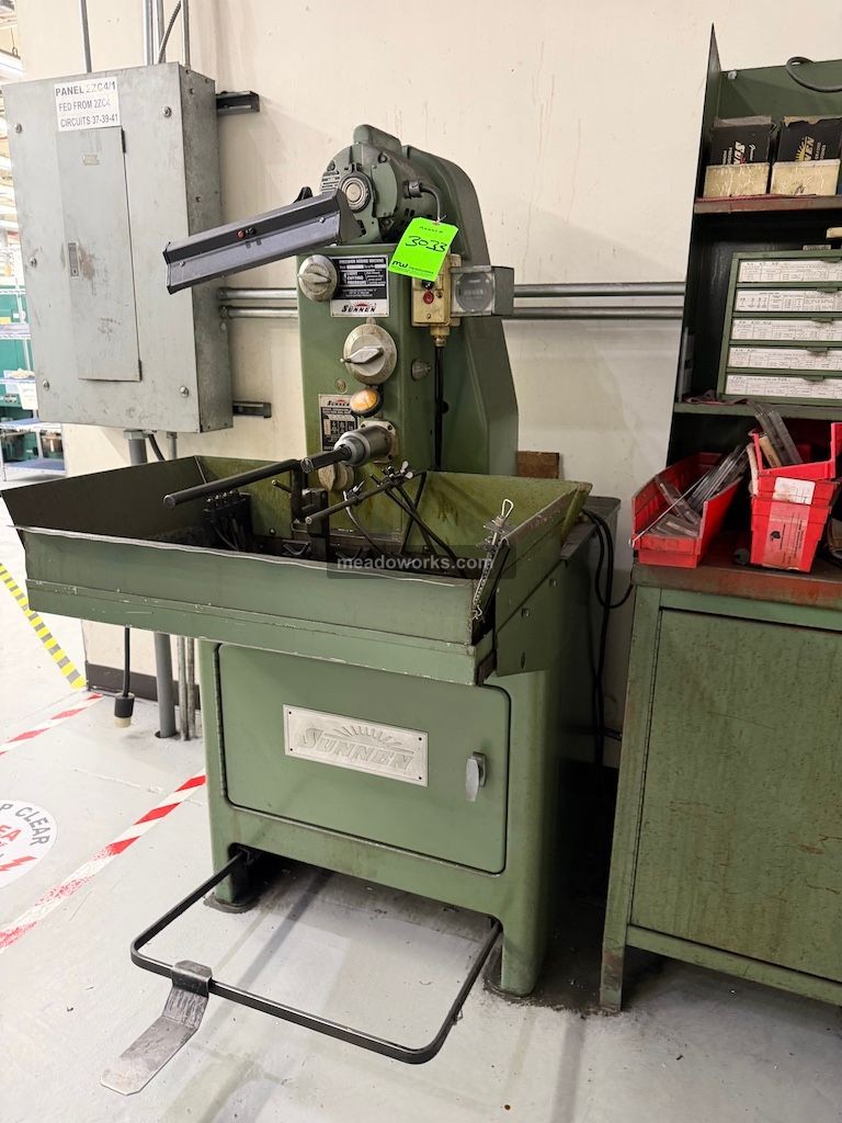 Sunnen #MBB-1660, precision honing machine, cabinet and tooling - Image 8