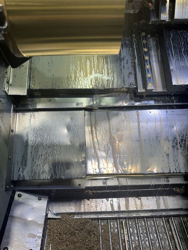 Daewoo Doosan #Lynx-2100LSYB, CNC lathe, 22.8" swing, 8" chuck, 2" bar, 11.8" dia., 20" lgth, Fanuc I - Image 2