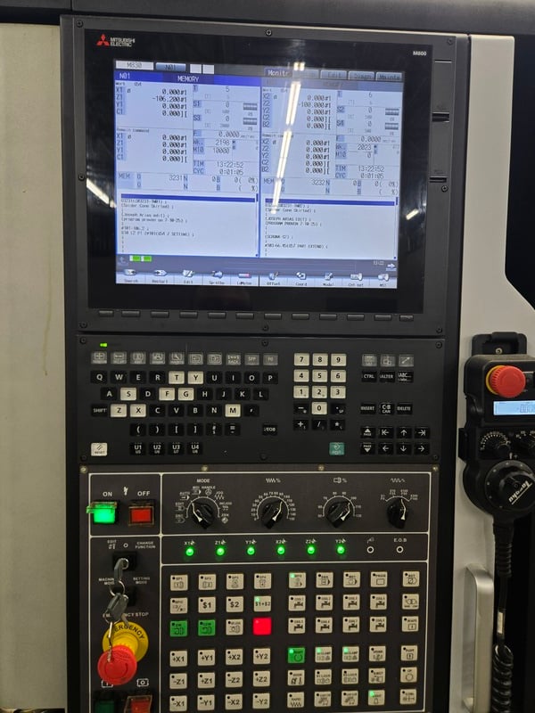 Quick-Tech #T8-Hybrid, 9-Axis CNC Lathe, 19.7" swing, 20" between centers, 13.8" max. turning length, 11.8" - Image 2