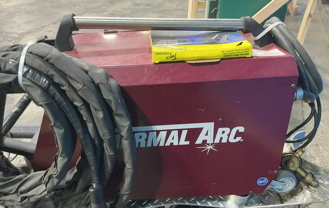 Thermal Arc Specialties #320SP, MIG welder, 320 A, digital display, gun - Image 9