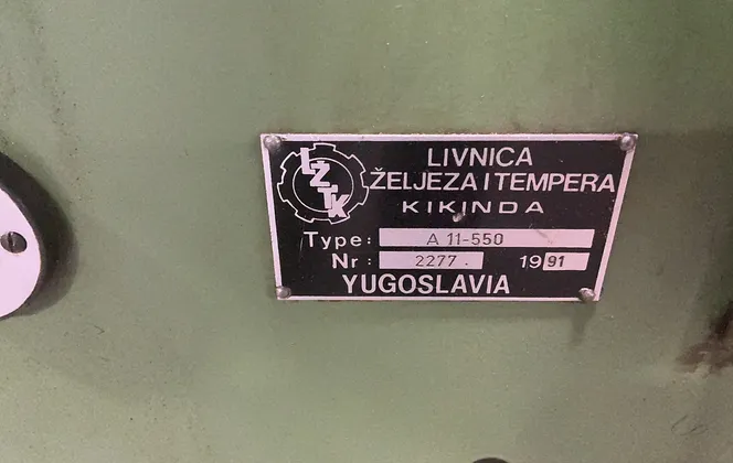 Lztk Livnica Kikinda #A-11-550, cylindrical grinder, steady rest, tailstock, hydraulic unit, 1981 - Image 10