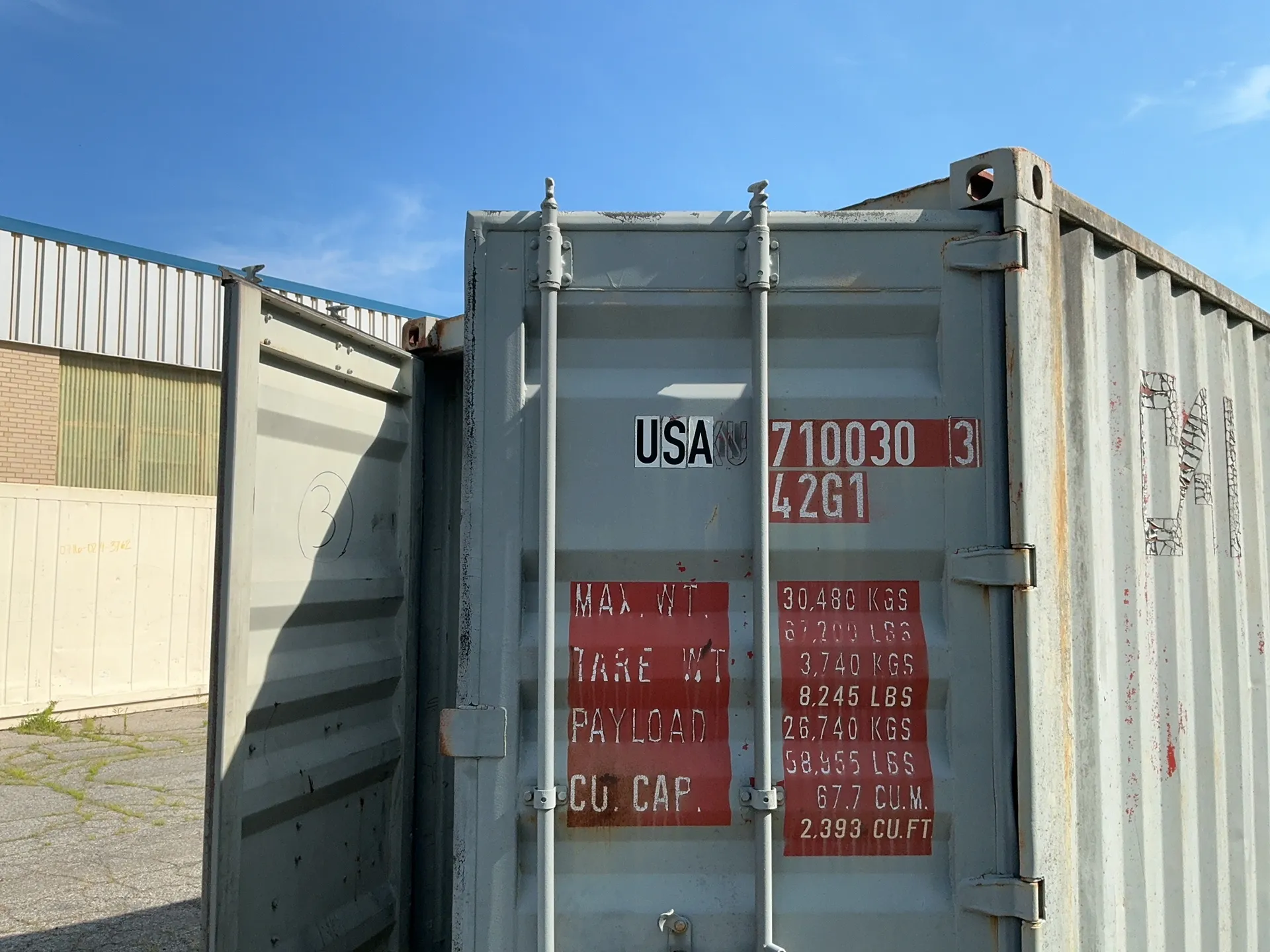 40' Shipping Container, 8' wide x 8'-6" high, 67,200 lb. capacity - Image 1
