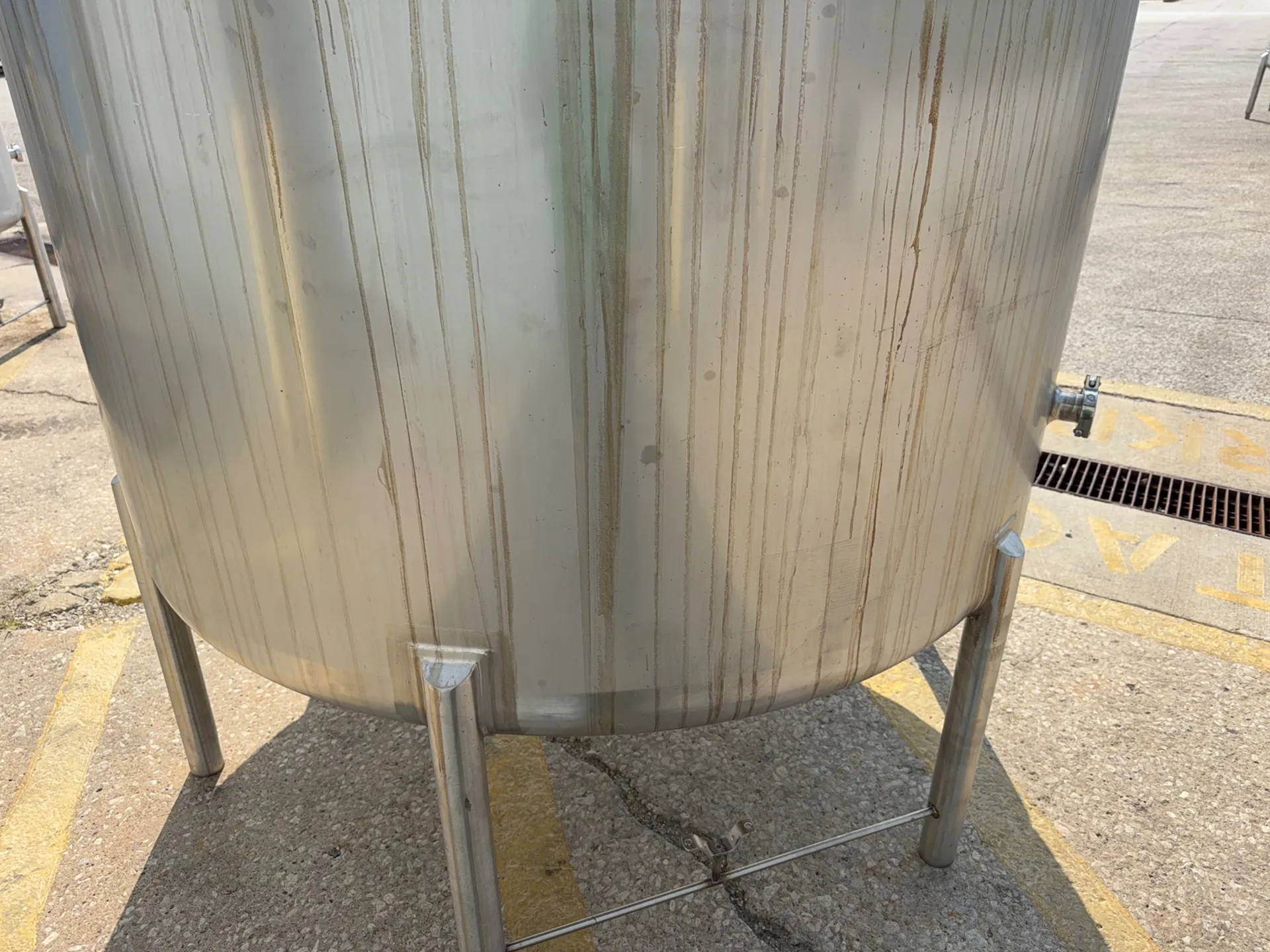 900 gallon Stainless Steel mixing tank, 58" x 84" - Image 6