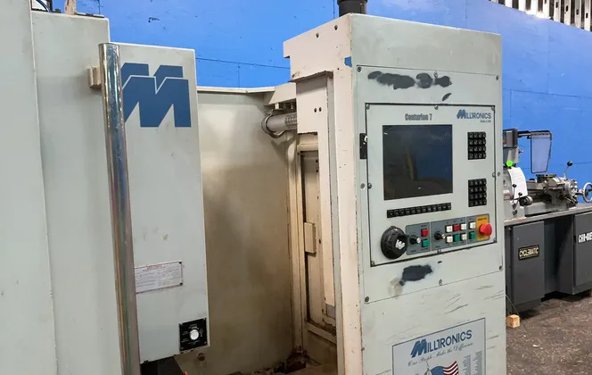 Milltronics #RW-20, CNC vertical machining center, 18" x 30", 16 tool changer, Centurion 7 control - Image 4