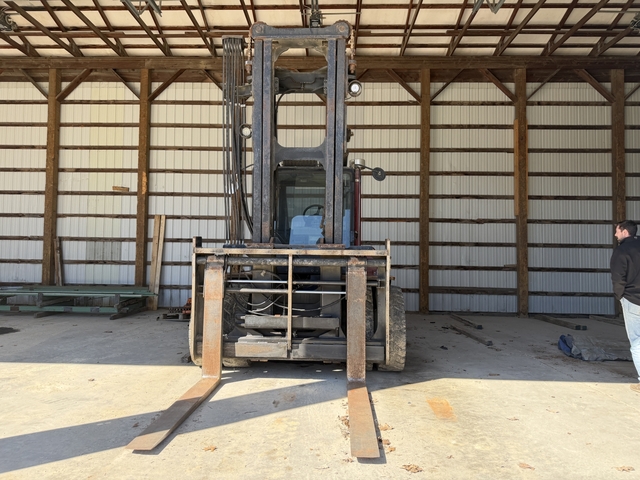 30,000 lb. Taylor Machine Works #THD-300M, Forklift, 22297 hours, 2000 - Image 2