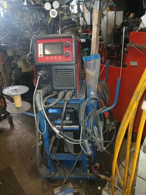 Miller #Diversion-180, AC/DC Tig Welder, 180 Amps, 120/240 V., w/ WP-17 torch, foot pedal, regulator, approx. - Image 2