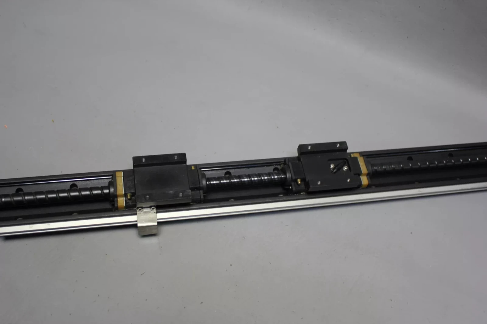NSK, linear actuator ballscrew stage w/ linear guide, Yaskawa #SGMPH-01BAE41D AC servo motor - Image 7