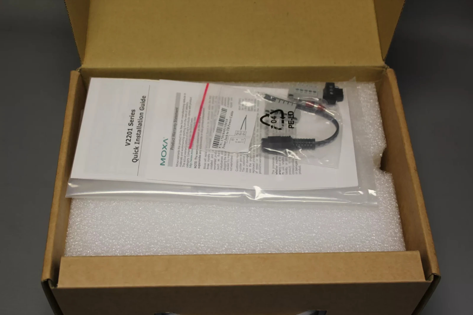 Moxa #V2201-E4-T, fanless industrial embedded computer, NEW - Image 6