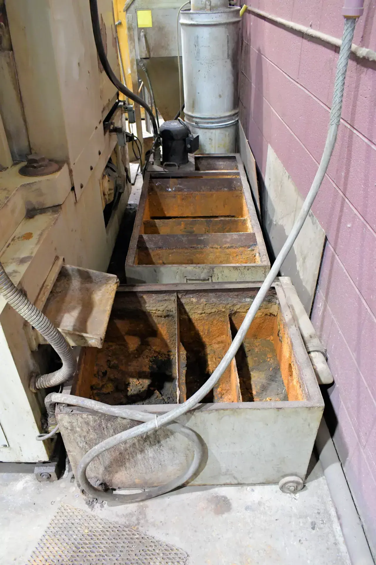 Elgin #B-36, vertical spindle rotary surface grinder, 30-1/2" magnetic chuck, 18" segmented grinding wheel - Image 6