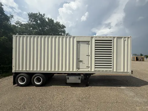800 KW Caterpillar #XQ800, diesel generator set, 480 Volts, 3-phase, 1105 HP @ 1800 RPM, C27 ACERT engine - Image 1