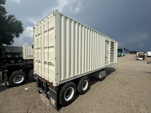 800 KW Caterpillar #XQ800, diesel generator set, 480 Volts, 3-phase, 1105 HP @ 1800 RPM, C27 ACERT engine - Image 4