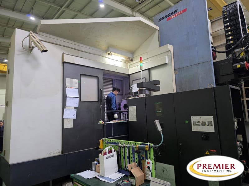 5.11" Daewoo Doosan #DBC-130II, CNC table type horizontal boring mill, Fanuc 31iA Control, (2) 62.99' x - Image 1