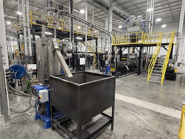 4.5" Davis Standard #45T, underwater pelletizing extrusion line, 34:1 L/D, 300 HP, w/Gala 6 pelletizer, 2017 - Image 3