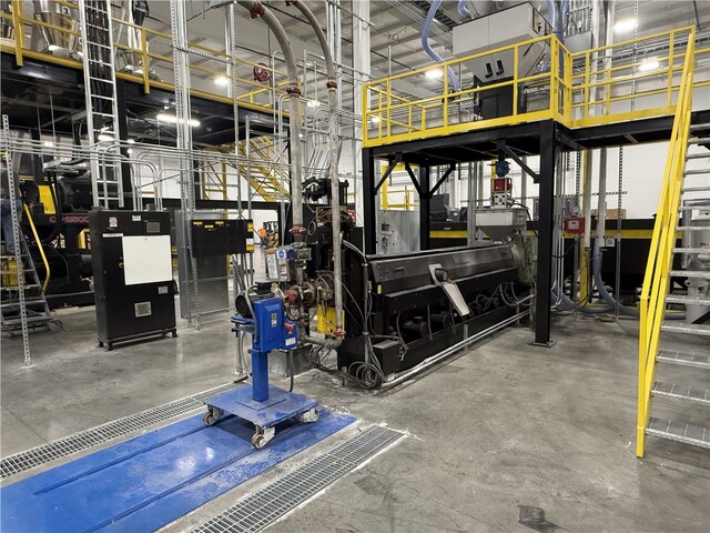 4.5" Davis Standard #45T, underwater pelletizing extrusion line, 34:1 L/D, 300 HP, w/Gala 6 pelletizer, 2017 - Image 10