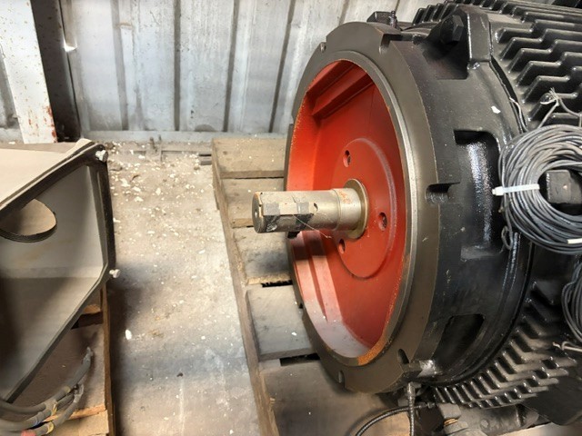 200 HP 3600 RPM Baldor, Frame 445TDZ, extreme duty, heaters, PTC, BTD, TEFC, rewound, 460 Volts - Image 4