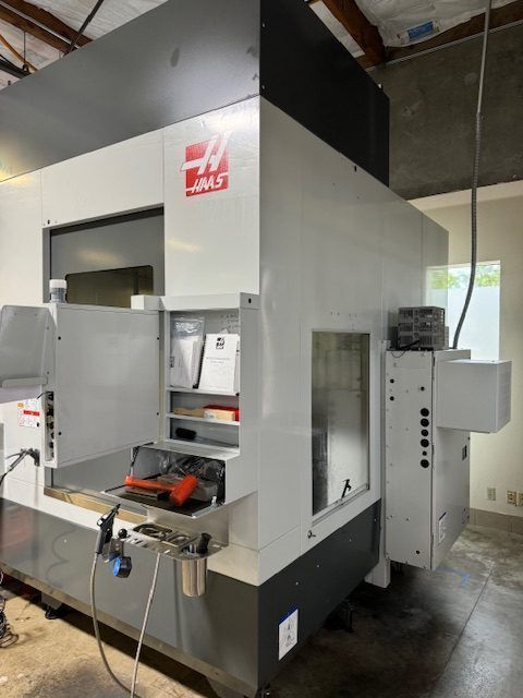 Haas #UMC-750, CNC vertical machining center, 5-axis, 50 automatic tool changer, 30" X, 20" Y, 20" Z, 15000 - Image 1