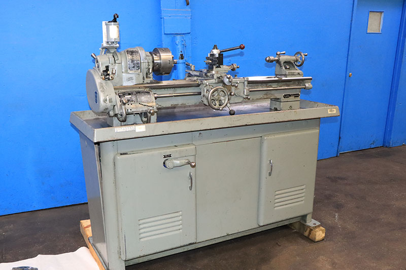 10" x 30" South Bend #CL-187RB, engine lathe, 1-3/8" bore, D1-4 camlock, 3 & 4-jaw chucks, taper att., QC - Image 4