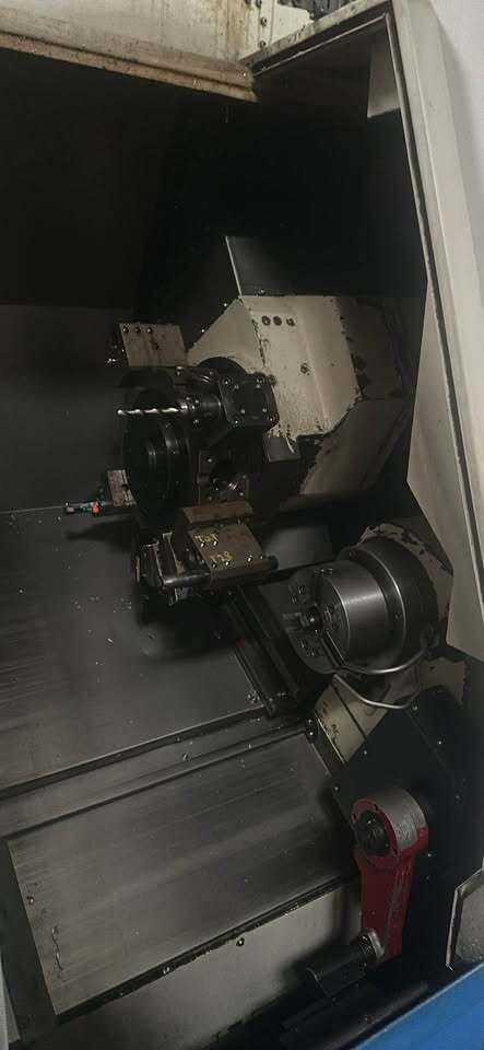 Daewoo Doosan #PUMA-2500SY, 4-Axis CNC Lathe, 16.9" swing, 39.37" machining length, 13.78" turning diameter - Image 2