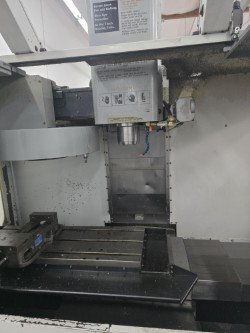 Haas #VF-2D, 3-Axis CNC Vertical Machining Center, 30" X, 16" Y, 20" Z, 14" x 36" table, 20 HP, 10,000 RPM - Image 3
