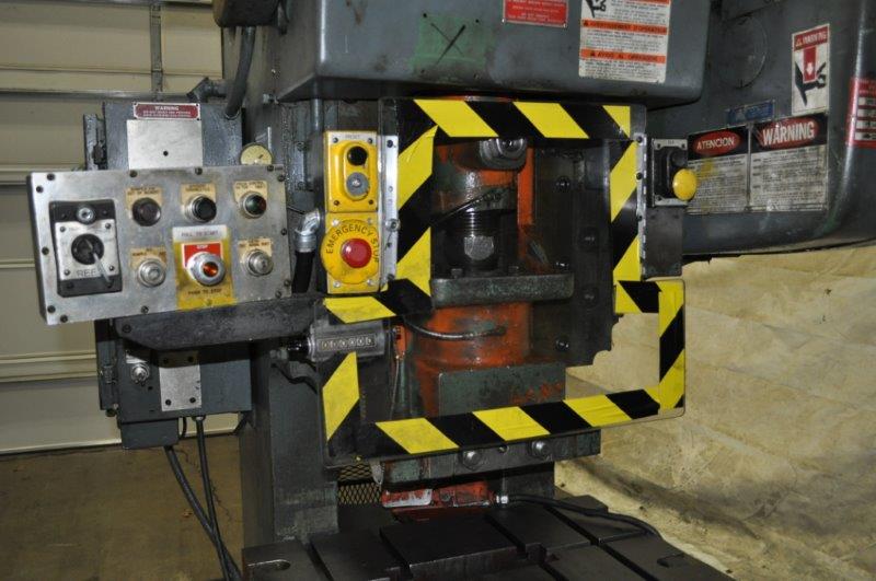 45 Ton, Bliss #C-45, OBI flywheel press, 3" stroke, 12.25" Shut Height, 3" adj., 90 SPM, 29.5" x18" bed, air - Image 6