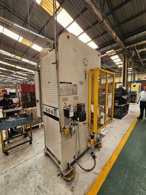 66 Ton, Bliss #C1-60, single crank gap frame press, 5.1" stroke, 11.8" Shut Height, 2.76" adj., 35.4" x20.5" - Image 7