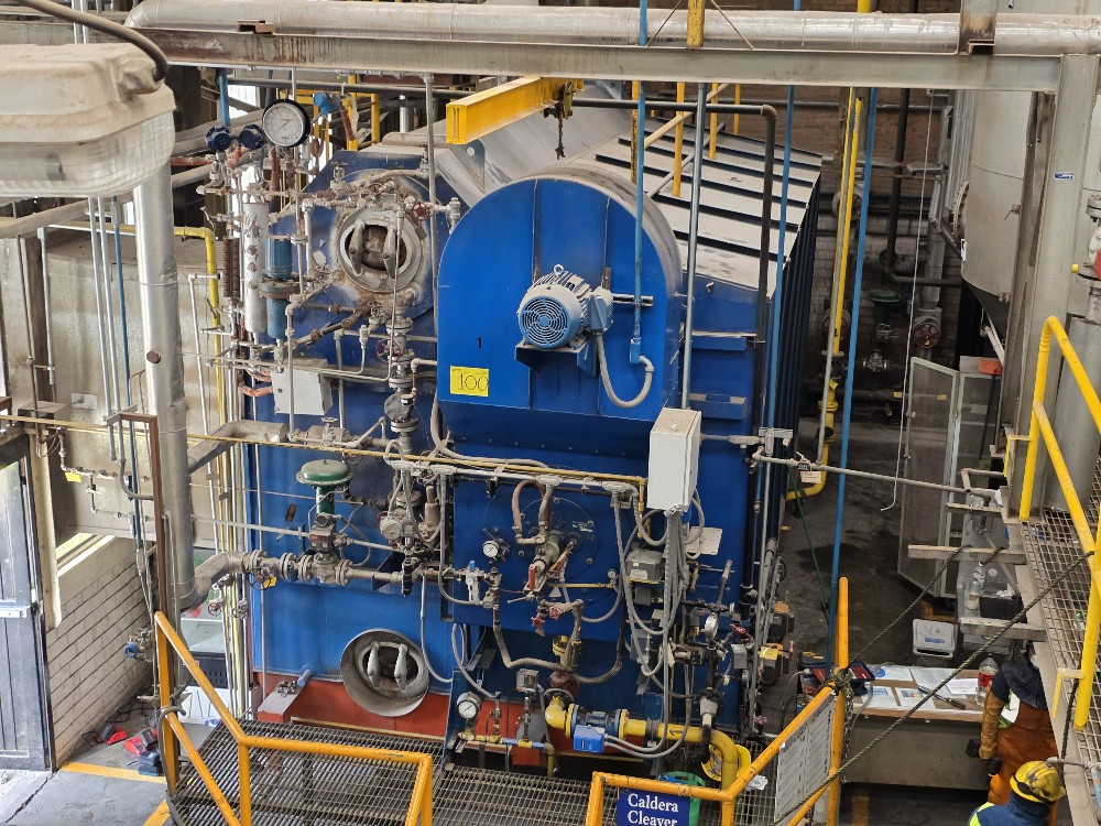 31000 PPH Cleaver Brooks, boiler, 24.6 kg/cm capacity, steam capacity, 350 PSI, 2010 - Image 3