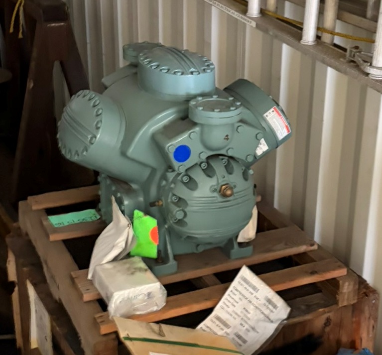 Carlyle #5H66-M219, Semi-Hermetic Reciprocating Refrigeration Compressor, 225 low psi/450 high psi - Image 1