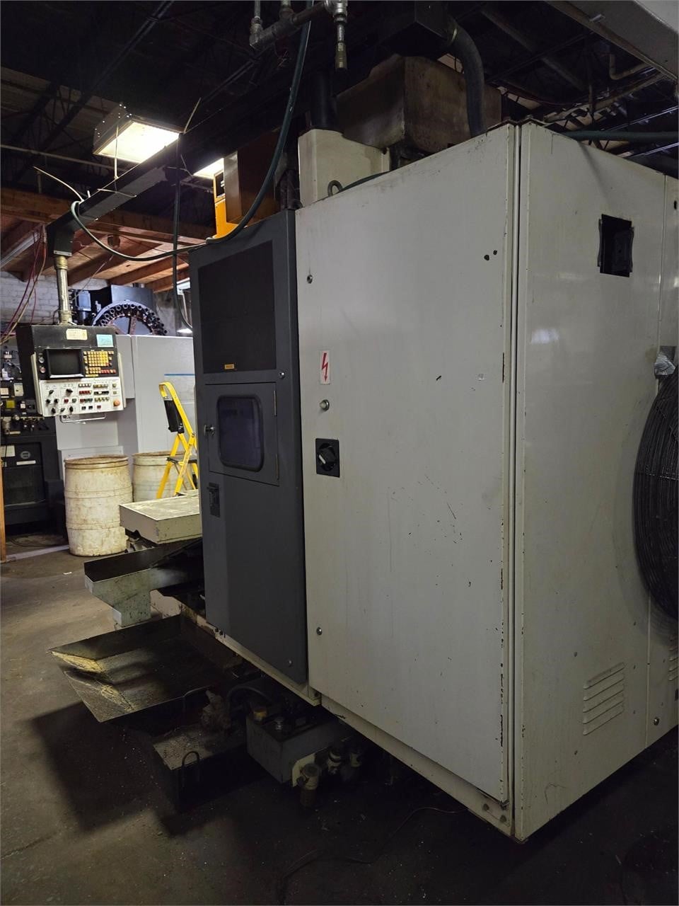 Makino milling machine, 1981 - Image 7