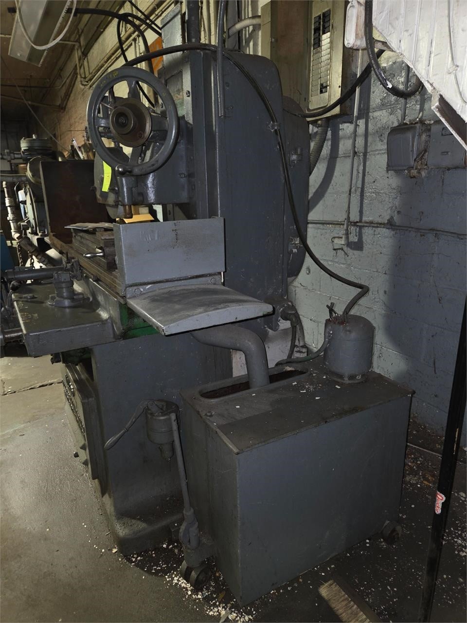 Gallmeyer & Livingston #35, surface grinder - Image 3