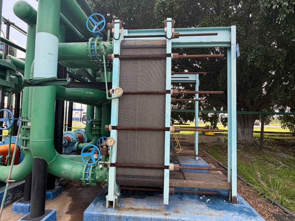 Alfa-Laval #MX25-BFG, Heat Exchanger, Series 30104-77451, 1997 - Image 2