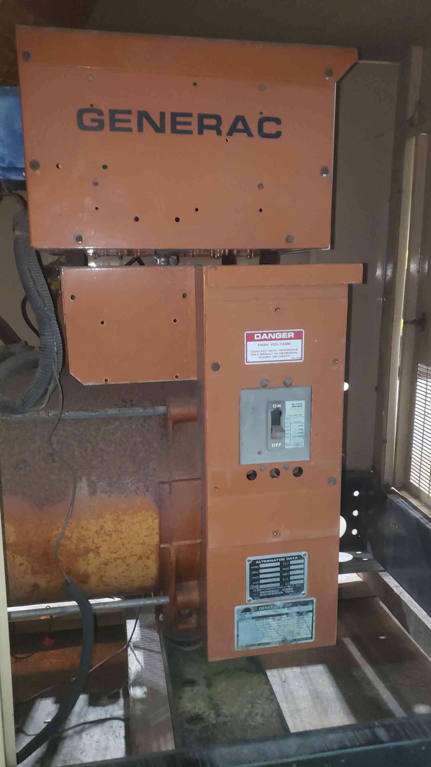 30 KW Generac, Natural gas / propane generator set, 120/240 Volts, 1 phase, liquid cooled, 1800 RPM, 479.2 - Image 7