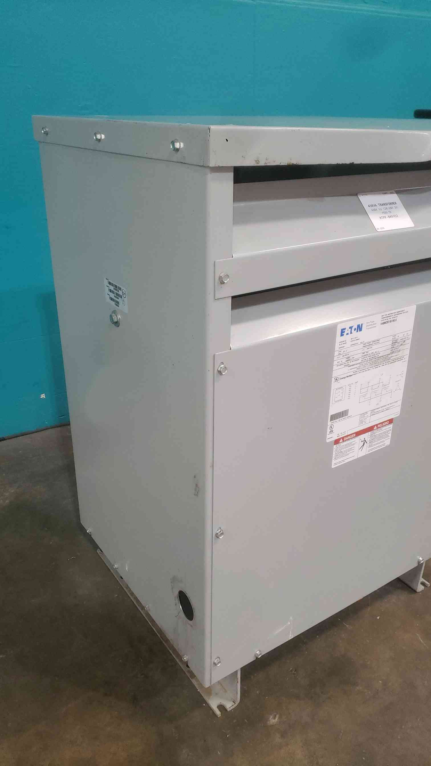 45 KVA 480 Primary, 208Y/120 Secondary, Eaton V48M28T4516CU, Dry Type, 3PH - Image 4