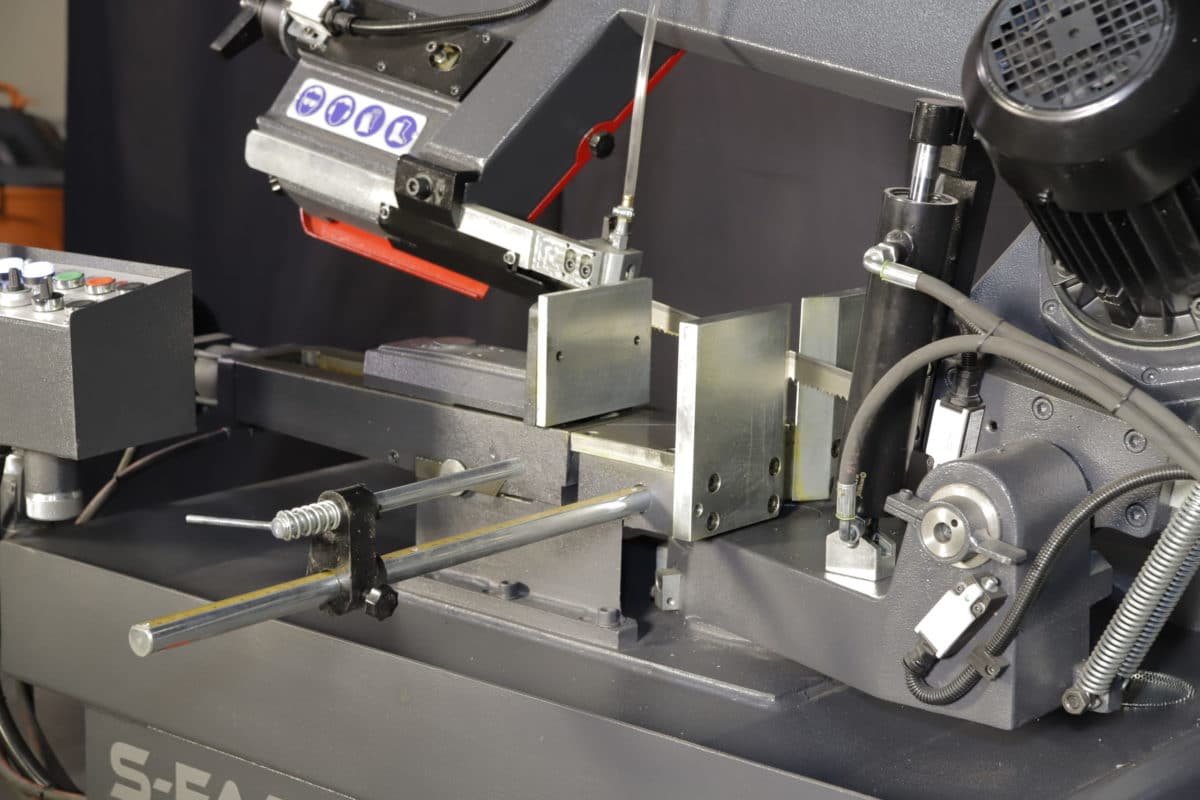 9" x 12" RMT #S-FAB-PDM-9-12, semi-auto pivot double miter bandsaw, 114-229 FPM, 1.75 HP, 8'11" x 1" x 0.035" - Image 3