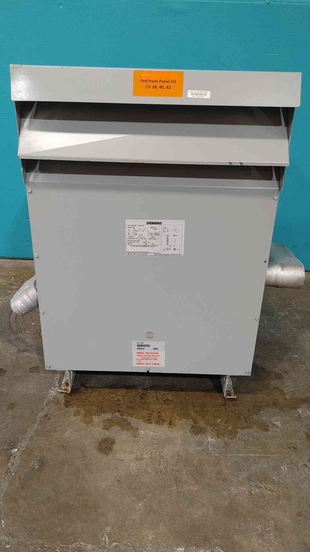 75 KVA 480 Primary, 208Y/120 Secondary, Siemens 3F3Y075, NEMA 3R, Dry Type, 3PH (2 available) - Image 1