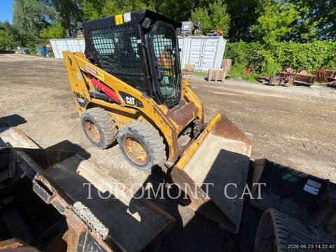 Cat 226B3, Skid Steer Loader, 2588 hours, S/N: MWD06743, 2015 - Image 2