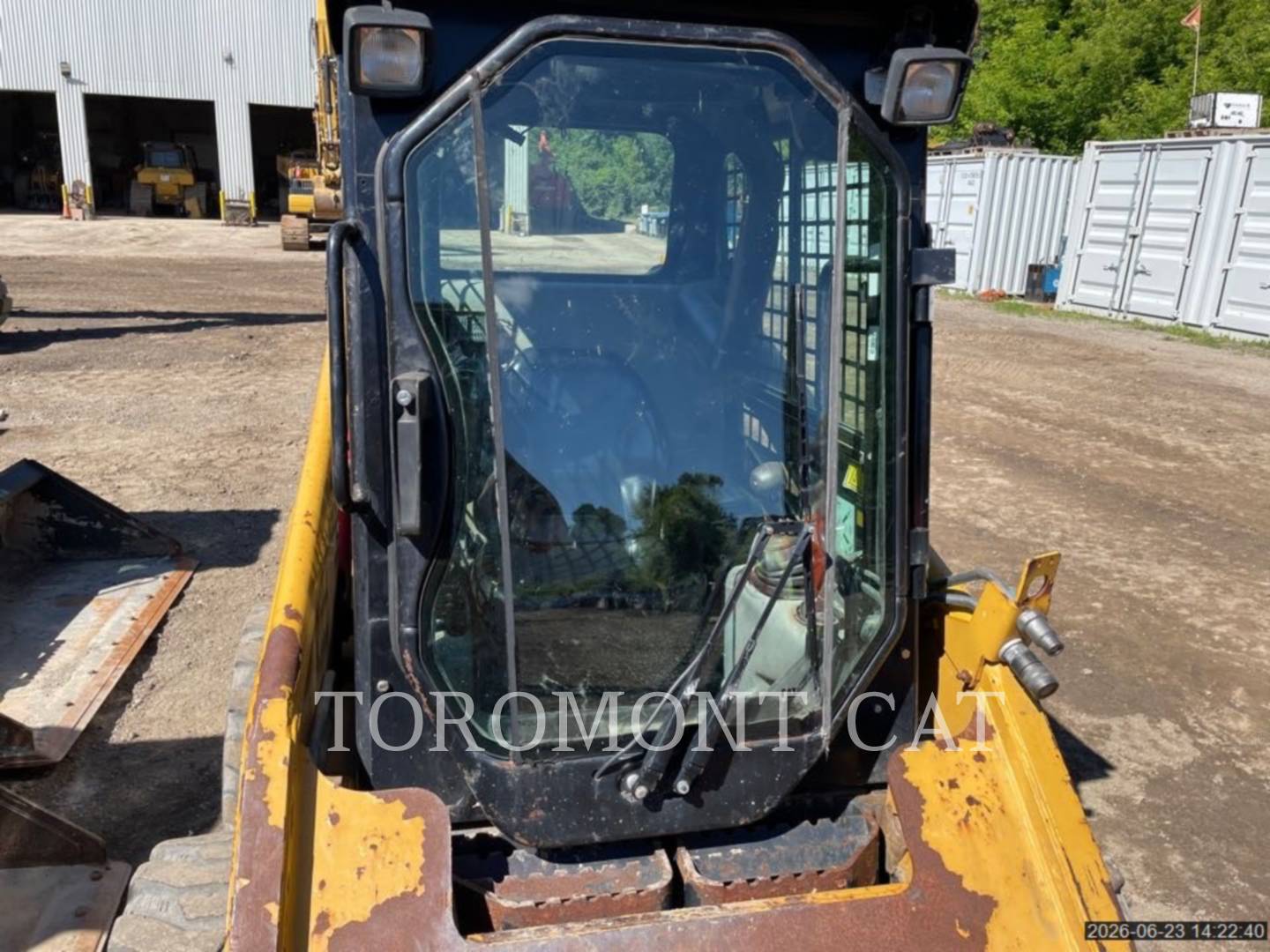 Cat 226B3, Skid Steer Loader, 2588 hours, S/N: MWD06743, 2015 - Image 8